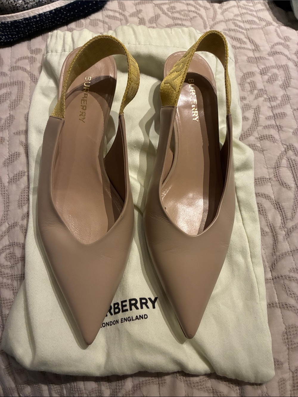 Burberry Beige Leather Pointed Slingback Flats with Yellow Elastic
